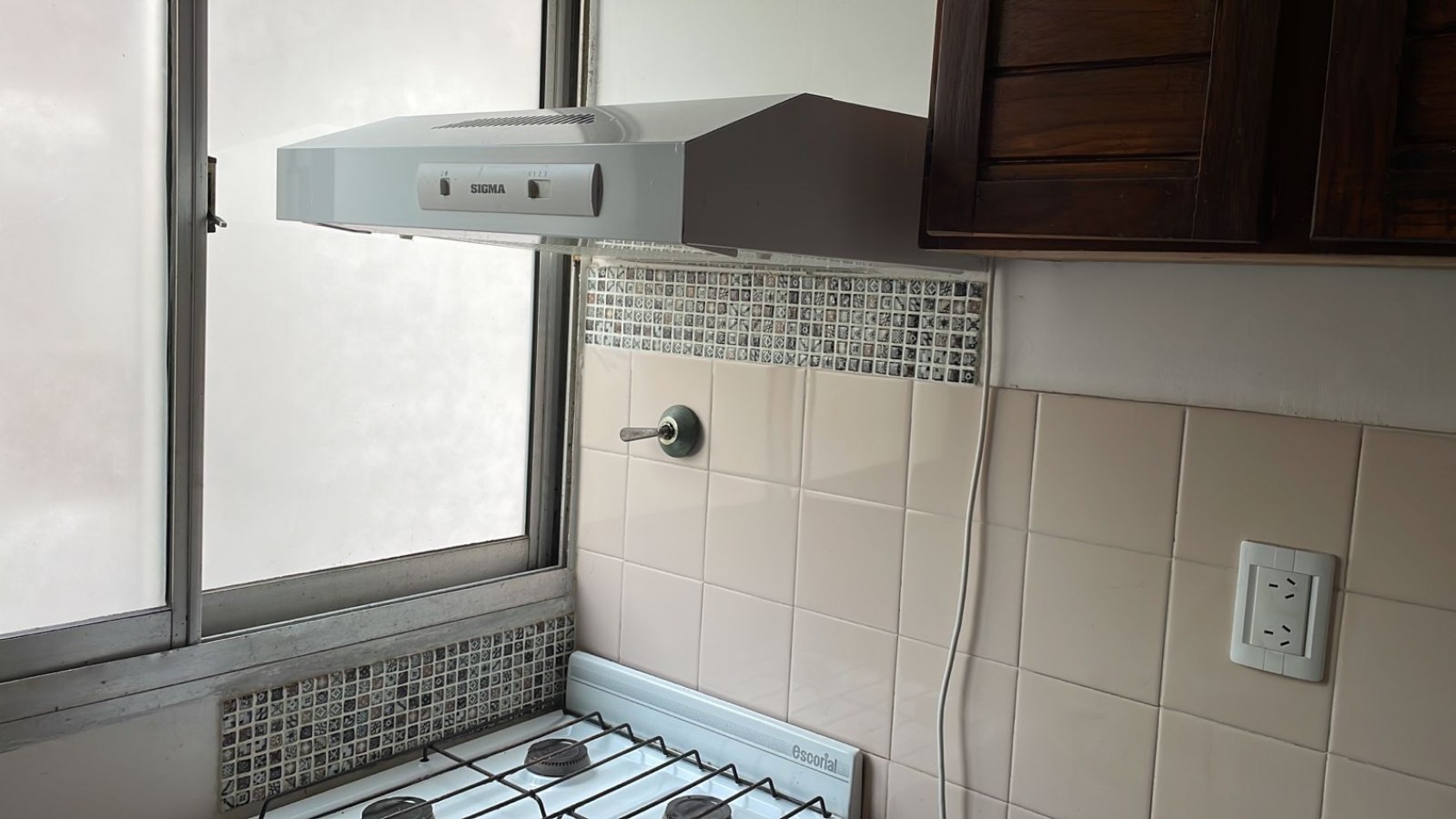 Monoambiente En Calle 8 Y 58 De La Plata, Buenos Aires