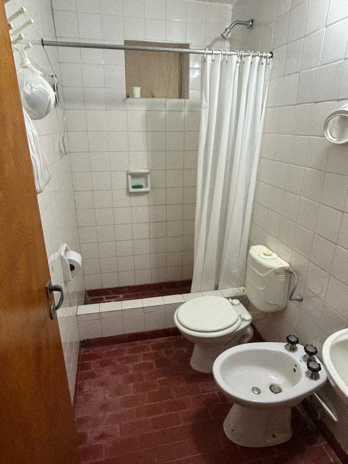 Casa N°52 En Calle 20 Entre 39 Y 41 De Veronica, Partido De Punta Indio