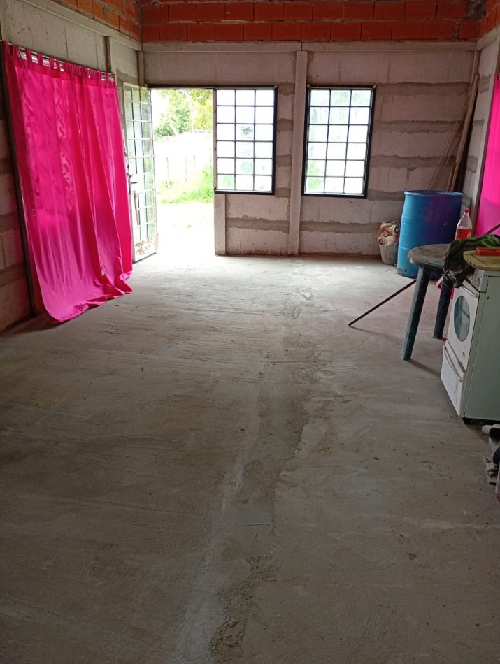 Casa en construccion sobre calle Tobas entre El Cuando y Calchaquies