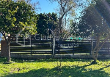 Lote De 10x30 En Calle 43 E/ 26 Y 30 De Veronica, Partido De Punta Indio