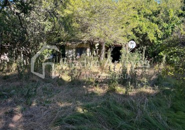 Lote De 20x40mts Con Mejoras En Calle Huascar, Localidad De Punta Indio